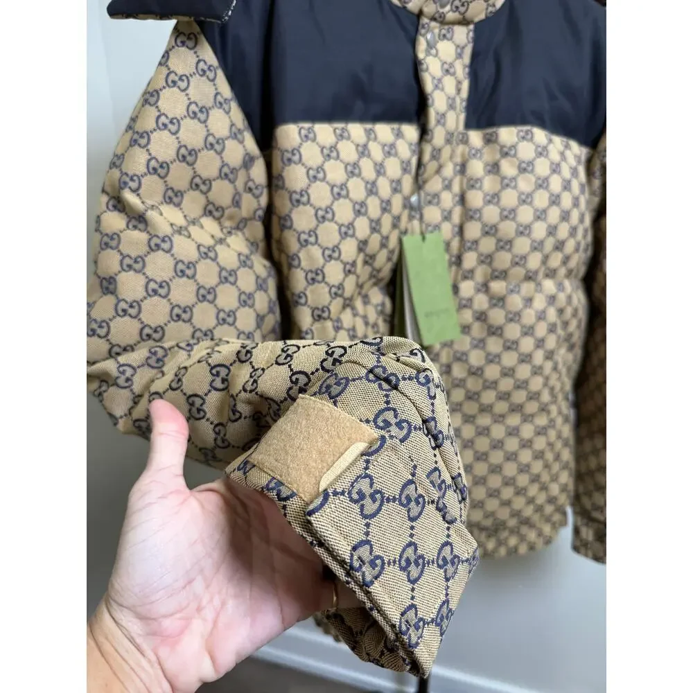 Gucci GG Monogram Down Jacket Navy Beige NWT Size 52 XL Hooded Puffer
